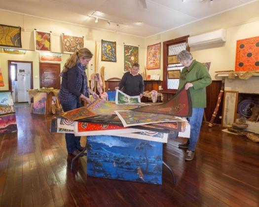 Authentic Aboriginal art, Laverton Outback Gallery