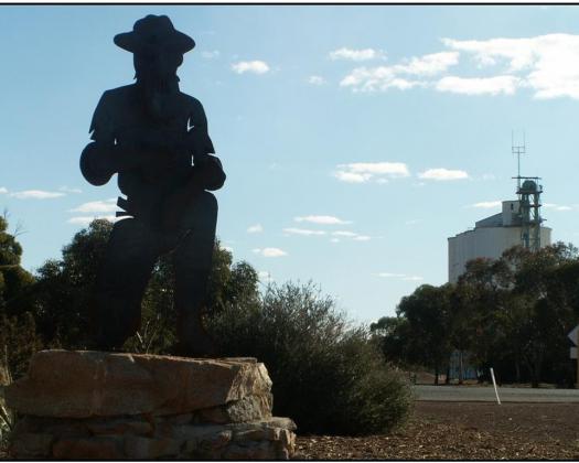 The town of Trayning is situated along the historic Pioneers' Pathway & Wheatbelt Way drive routes